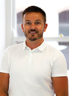 Gary Lynas