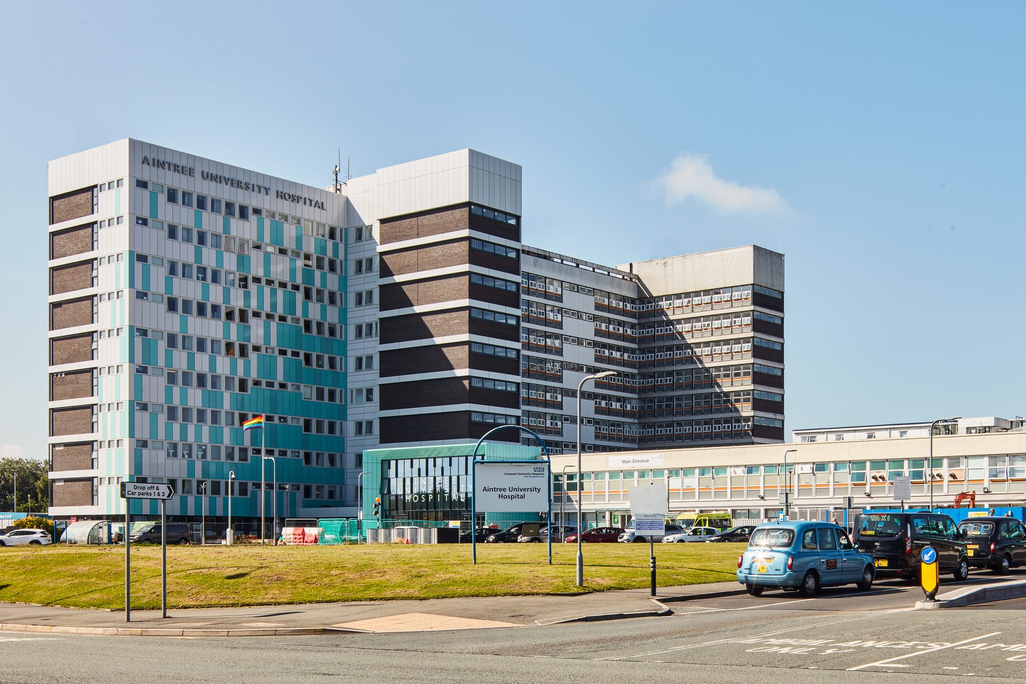 aintree-hospital-liverpool-day-architectural-ltd